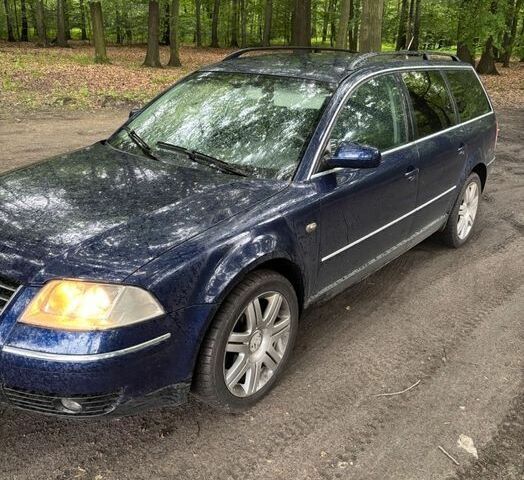 Синий Фольксваген Пассат Вариант, объемом двигателя 1.9 л и пробегом 228 тыс. км за 1299 $, фото 1 на Automoto.ua