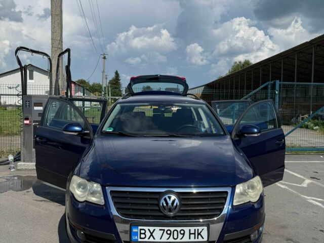 Синій Фольксваген Пассат Варіант, об'ємом двигуна 1.6 л та пробігом 180 тис. км за 4499 $, фото 1 на Automoto.ua