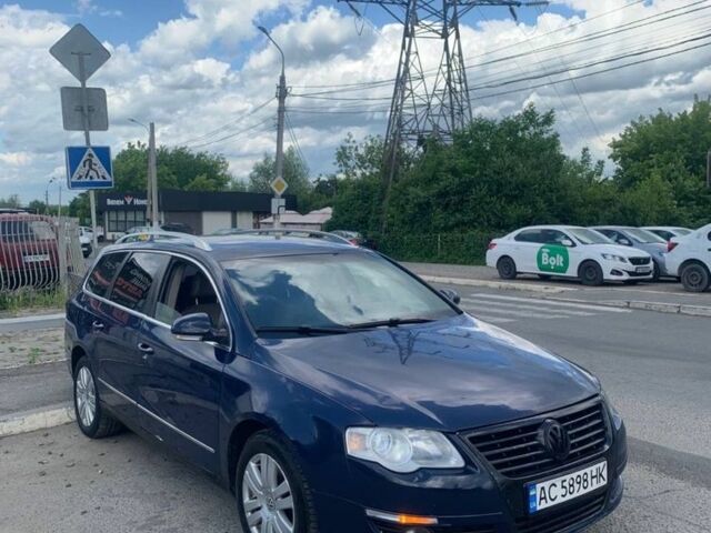 Синій Фольксваген Пассат Варіант, об'ємом двигуна 2 л та пробігом 350 тис. км за 3999 $, фото 1 на Automoto.ua
