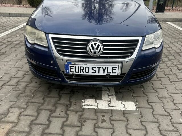 Синій Фольксваген Пассат Варіант, об'ємом двигуна 2 л та пробігом 400 тис. км за 3000 $, фото 1 на Automoto.ua