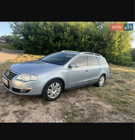 Синий Фольксваген Пассат Вариант, объемом двигателя 0 л и пробегом 300 тыс. км за 6700 $, фото 1 на Automoto.ua