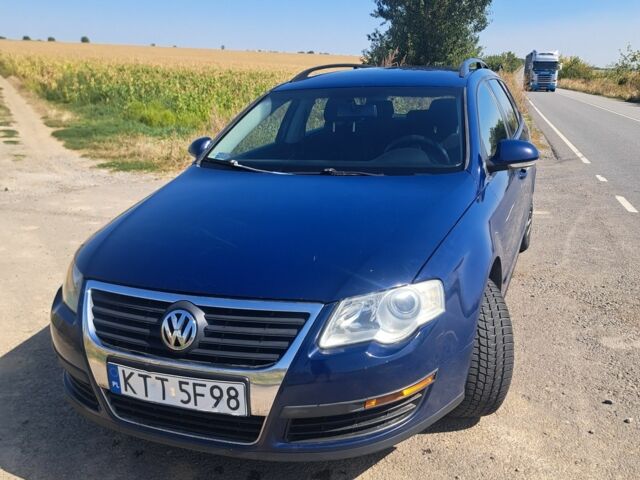Синій Фольксваген Пассат Варіант, об'ємом двигуна 0 л та пробігом 400 тис. км за 2350 $, фото 1 на Automoto.ua