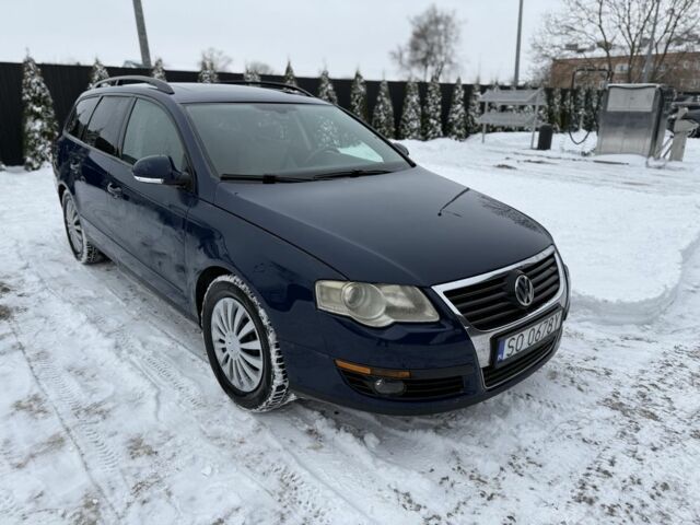 Синий Фольксваген Пассат Вариант, объемом двигателя 2 л и пробегом 300 тыс. км за 2900 $, фото 1 на Automoto.ua