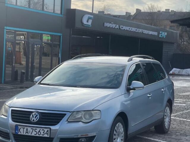 Синий Фольксваген Пассат Вариант, объемом двигателя 1.9 л и пробегом 300 тыс. км за 2850 $, фото 1 на Automoto.ua