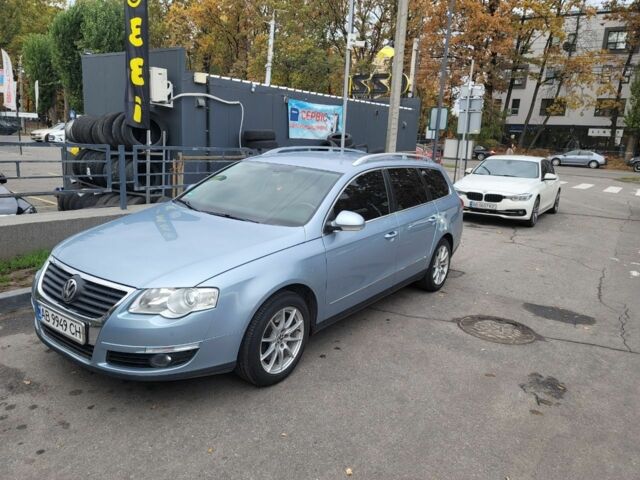 Синий Фольксваген Пассат Вариант, объемом двигателя 1.4 л и пробегом 300 тыс. км за 5200 $, фото 1 на Automoto.ua