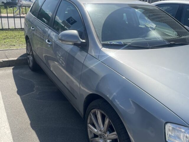 Синий Фольксваген Пассат Вариант, объемом двигателя 1.8 л и пробегом 279 тыс. км за 7500 $, фото 1 на Automoto.ua