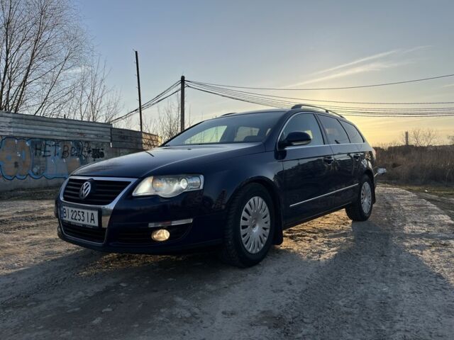 Синій Фольксваген Пассат Варіант, об'ємом двигуна 2 л та пробігом 320 тис. км за 6500 $, фото 1 на Automoto.ua