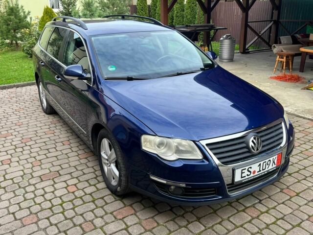 Синій Фольксваген Пассат Варіант, об'ємом двигуна 2 л та пробігом 260 тис. км за 4659 $, фото 1 на Automoto.ua