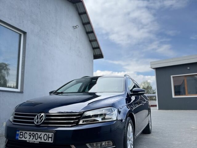 Синий Фольксваген Пассат Вариант, объемом двигателя 2 л и пробегом 285 тыс. км за 12500 $, фото 1 на Automoto.ua