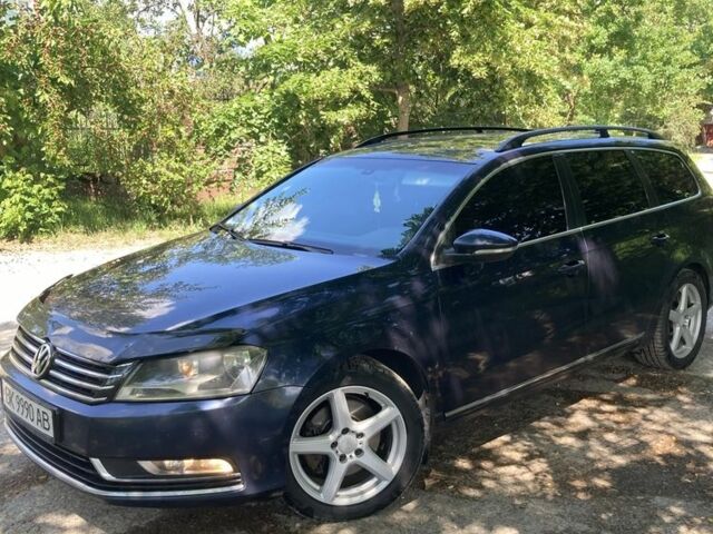 Синій Фольксваген Пассат Варіант, об'ємом двигуна 2 л та пробігом 340 тис. км за 11000 $, фото 1 на Automoto.ua