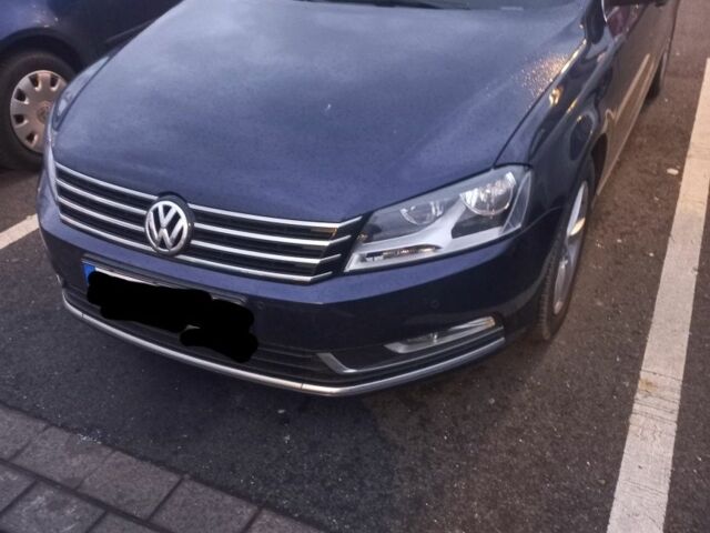 Синій Фольксваген Пассат Варіант, об'ємом двигуна 1.6 л та пробігом 338 тис. км за 9500 $, фото 1 на Automoto.ua