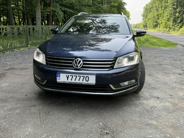 Синий Фольксваген Пассат Вариант, объемом двигателя 2 л и пробегом 280 тыс. км за 9200 $, фото 1 на Automoto.ua