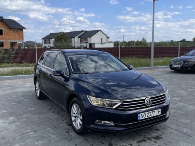 Синий Фольксваген Пассат Вариант, объемом двигателя 1.8 л и пробегом 269 тыс. км за 13800 $, фото 1 на Automoto.ua