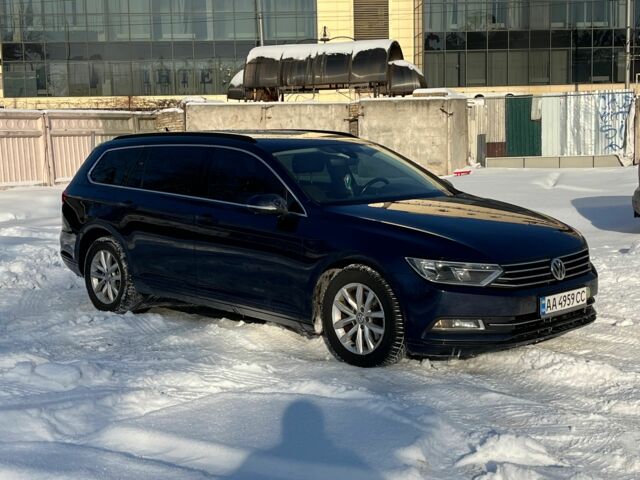 Синий Фольксваген Пассат Вариант, объемом двигателя 2 л и пробегом 194 тыс. км за 12700 $, фото 1 на Automoto.ua