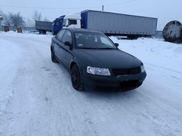 Зелений Фольксваген Пассат Варіант, об'ємом двигуна 1.9 л та пробігом 260 тис. км за 1400 $, фото 1 на Automoto.ua