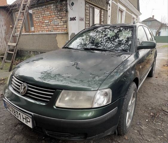 Зелений Фольксваген Пассат Варіант, об'ємом двигуна 1.9 л та пробігом 3 тис. км за 3500 $, фото 1 на Automoto.ua