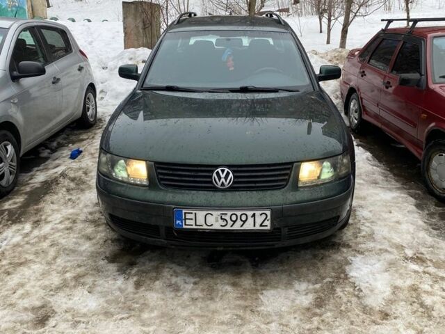 Зелений Фольксваген Пассат Варіант, об'ємом двигуна 1.9 л та пробігом 500 тис. км за 1999 $, фото 1 на Automoto.ua