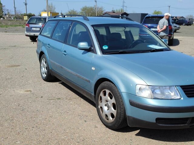 Зелений Фольксваген Пассат Варіант, об'ємом двигуна 1.6 л та пробігом 118 тис. км за 4900 $, фото 1 на Automoto.ua