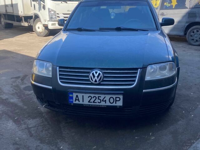 Зелений Фольксваген Пассат Варіант, об'ємом двигуна 1.9 л та пробігом 431 тис. км за 3000 $, фото 1 на Automoto.ua