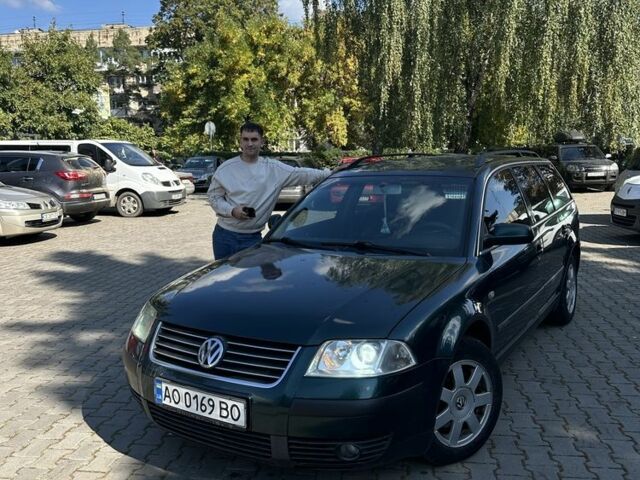 Зеленый Фольксваген Пассат Вариант, объемом двигателя 1.9 л и пробегом 350 тыс. км за 4013 $, фото 1 на Automoto.ua
