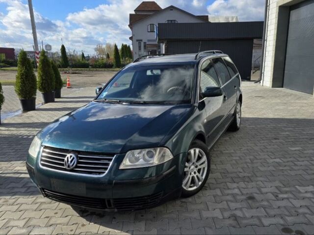 Зеленый Фольксваген Пассат Вариант, объемом двигателя 0 л и пробегом 450 тыс. км за 2150 $, фото 1 на Automoto.ua