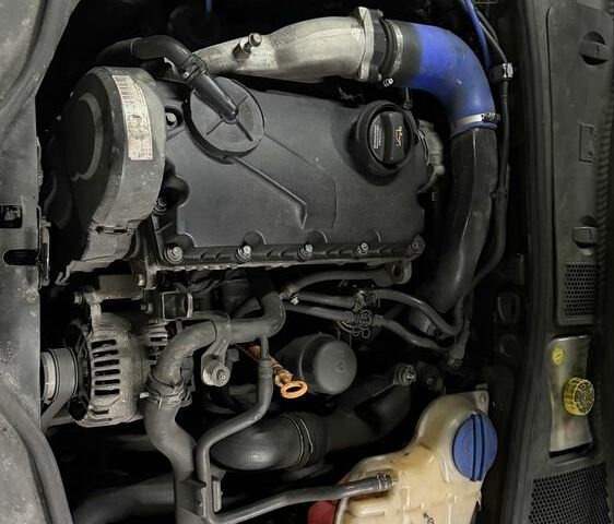 Зеленый Фольксваген Пассат Вариант, объемом двигателя 1.9 л и пробегом 541 тыс. км за 2500 $, фото 1 на Automoto.ua