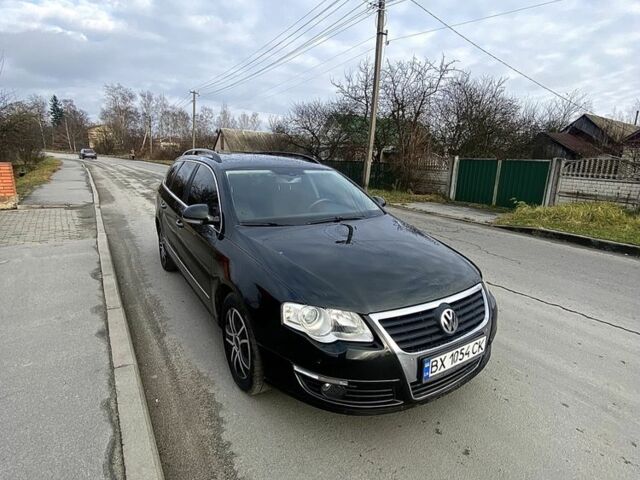 Зелений Фольксваген Пассат Варіант, об'ємом двигуна 2 л та пробігом 315 тис. км за 6500 $, фото 1 на Automoto.ua