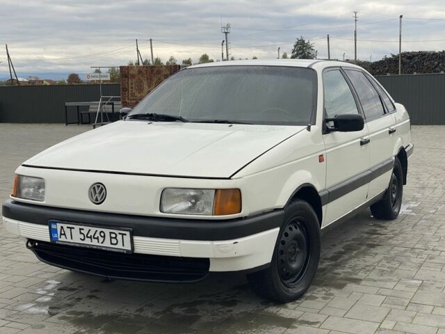 Белый Фольксваген Пассат, объемом двигателя 1.8 л и пробегом 250 тыс. км за 1450 $, фото 1 на Automoto.ua