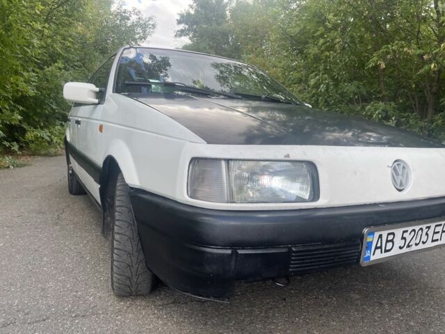 Білий Фольксваген Пассат, об'ємом двигуна 2 л та пробігом 2 тис. км за 949 $, фото 1 на Automoto.ua