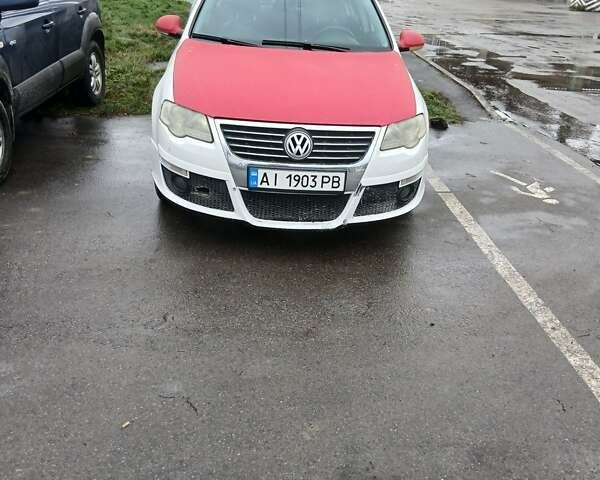 Белый Фольксваген Пассат, объемом двигателя 1.8 л и пробегом 282 тыс. км за 5500 $, фото 1 на Automoto.ua