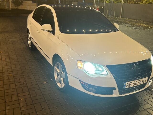 Белый Фольксваген Пассат, объемом двигателя 1.8 л и пробегом 1 тыс. км за 4800 $, фото 1 на Automoto.ua