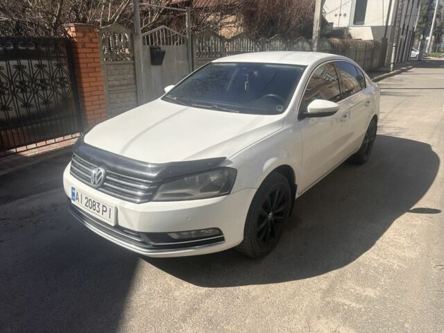 Белый Фольксваген Пассат, объемом двигателя 1.8 л и пробегом 280 тыс. км за 7300 $, фото 1 на Automoto.ua