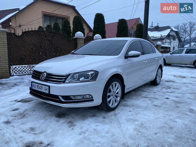 Белый Фольксваген Пассат, объемом двигателя 1.97 л и пробегом 224 тыс. км за 12400 $, фото 1 на Automoto.ua