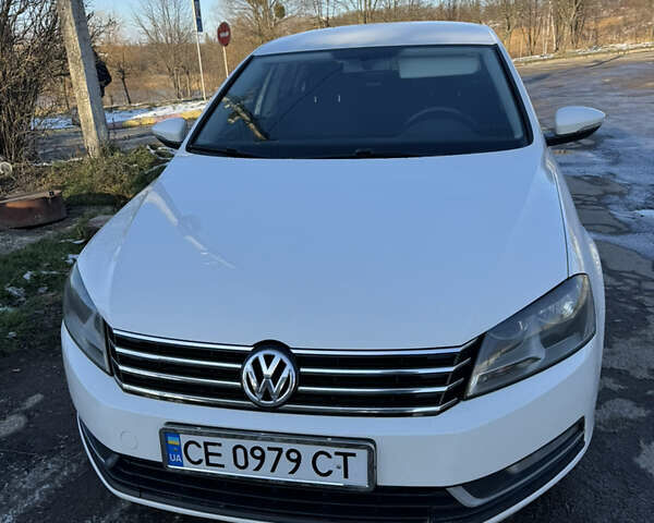 Білий Фольксваген Пассат, об'ємом двигуна 1.6 л та пробігом 237 тис. км за 10000 $, фото 1 на Automoto.ua