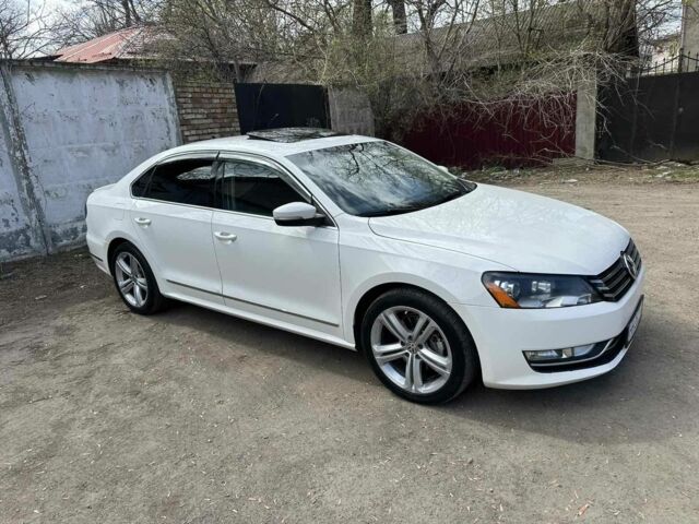 Білий Фольксваген Пассат, об'ємом двигуна 2 л та пробігом 170 тис. км за 10500 $, фото 1 на Automoto.ua