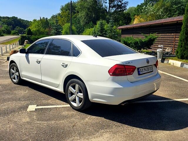 Белый Фольксваген Пассат, объемом двигателя 2.5 л и пробегом 226 тыс. км за 8900 $, фото 1 на Automoto.ua