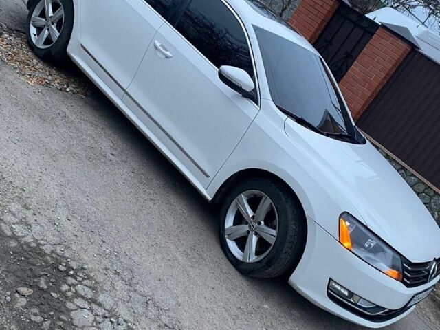 Білий Фольксваген Пассат, об'ємом двигуна 2 л та пробігом 289 тис. км за 11500 $, фото 1 на Automoto.ua