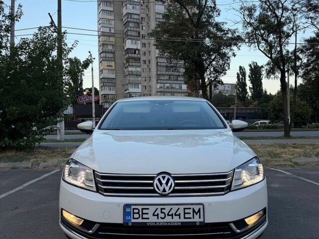 Білий Фольксваген Пассат, об'ємом двигуна 1.8 л та пробігом 185 тис. км за 12700 $, фото 1 на Automoto.ua