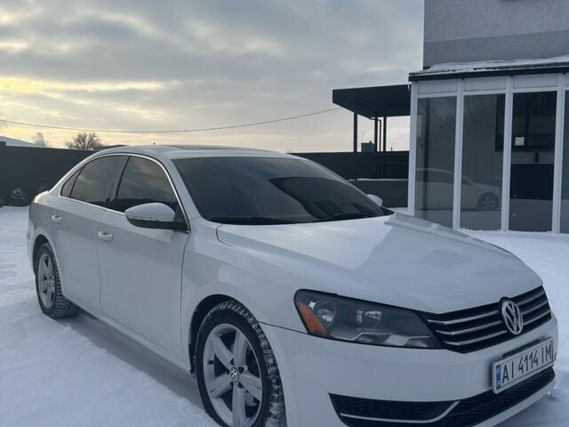 Білий Фольксваген Пассат, об'ємом двигуна 2.5 л та пробігом 280 тис. км за 9500 $, фото 1 на Automoto.ua