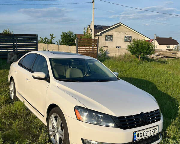 Белый Фольксваген Пассат, объемом двигателя 1.97 л и пробегом 137 тыс. км за 12000 $, фото 1 на Automoto.ua