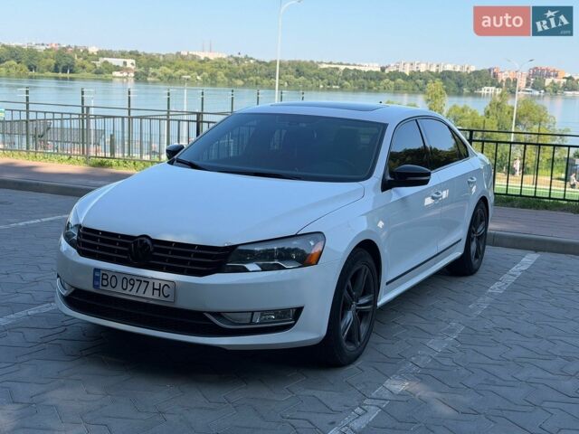 Білий Фольксваген Пассат, об'ємом двигуна 3.6 л та пробігом 146 тис. км за 10950 $, фото 1 на Automoto.ua