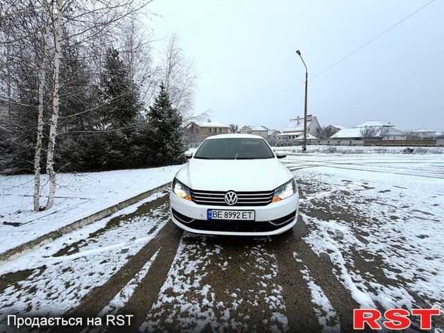 Белый Фольксваген Пассат, объемом двигателя 2.5 л и пробегом 350 тыс. км за 8500 $, фото 1 на Automoto.ua