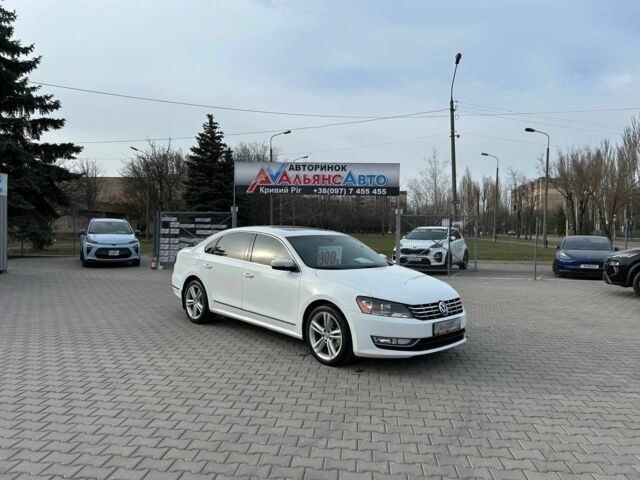 Белый Фольксваген Пассат, объемом двигателя 2 л и пробегом 236 тыс. км за 10999 $, фото 1 на Automoto.ua