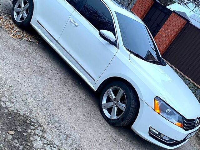 Білий Фольксваген Пассат, об'ємом двигуна 2 л та пробігом 289 тис. км за 11999 $, фото 1 на Automoto.ua