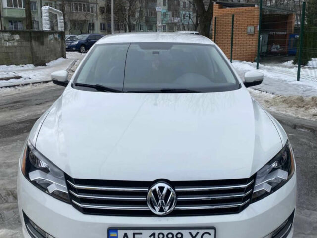 Білий Фольксваген Пассат, об'ємом двигуна 1.8 л та пробігом 150 тис. км за 12000 $, фото 1 на Automoto.ua