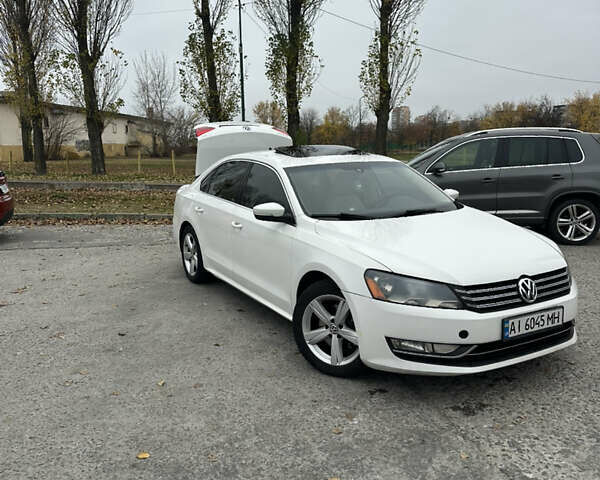 Белый Фольксваген Пассат, объемом двигателя 2.48 л и пробегом 226 тыс. км за 8900 $, фото 1 на Automoto.ua