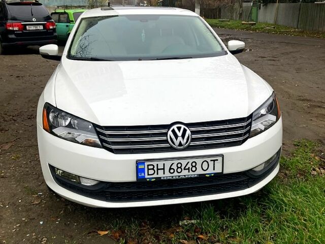 Білий Фольксваген Пассат, об'ємом двигуна 2 л та пробігом 240 тис. км за 10300 $, фото 1 на Automoto.ua