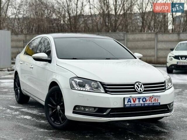 Белый Фольксваген Пассат, объемом двигателя 1.97 л и пробегом 197 тыс. км за 13500 $, фото 1 на Automoto.ua