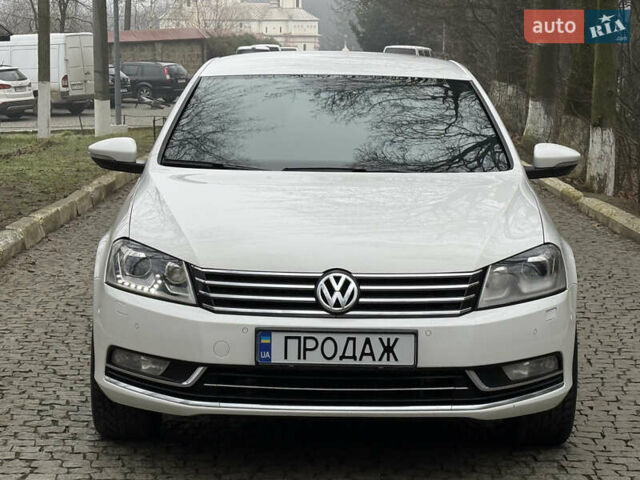 Белый Фольксваген Пассат, объемом двигателя 2 л и пробегом 295 тыс. км за 12300 $, фото 1 на Automoto.ua