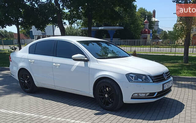 Белый Фольксваген Пассат, объемом двигателя 1.97 л и пробегом 295 тыс. км за 11800 $, фото 1 на Automoto.ua